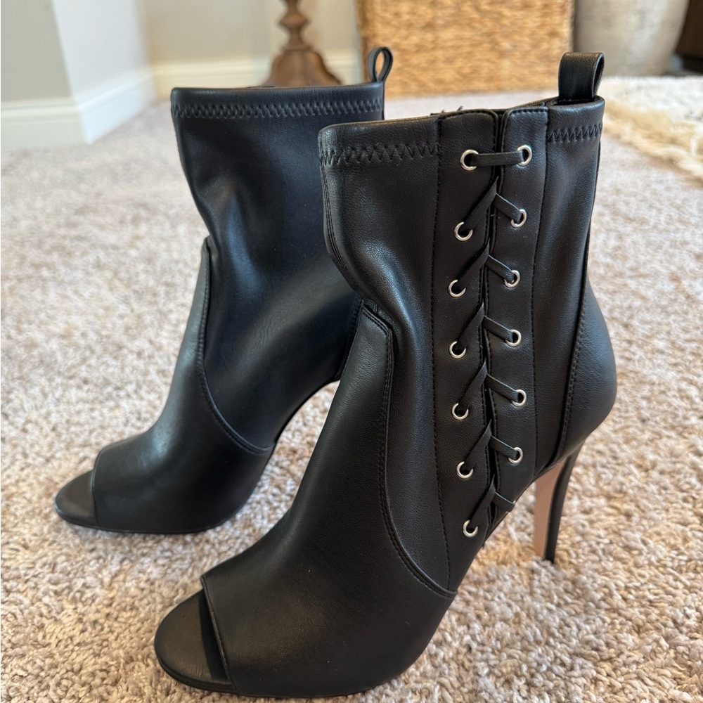 Jessica Simpson Elowen Peep Toe Bootie
